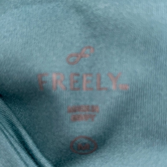 Women Biker Shorts - Picture 3 of 3